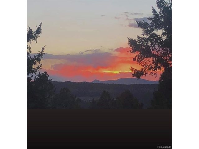 55 Ponderosa Ln, Woodland Park, CO 80863