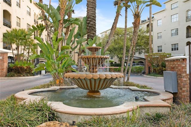 501 KNIGHTS RUN AVENUE 1223, Tampa, FL 33602