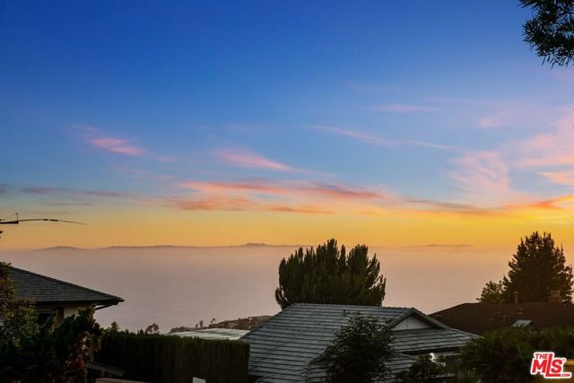3144 Alta Laguna Boulevard, Laguna Beach, CA 92651