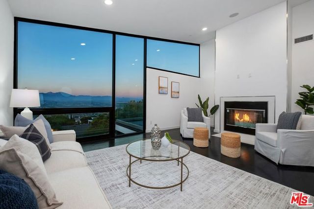 3144 Alta Laguna Boulevard, Laguna Beach, CA 92651