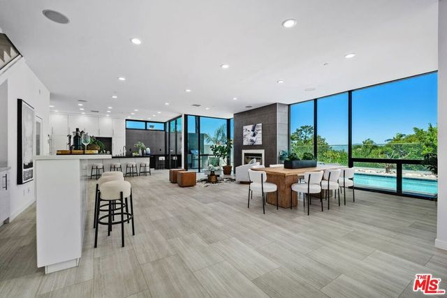 3144 Alta Laguna Boulevard, Laguna Beach, CA 92651