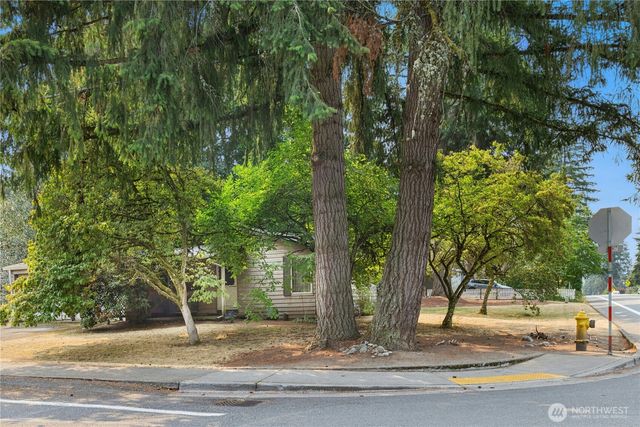 17103 NE 95th Street, Redmond, WA 98052