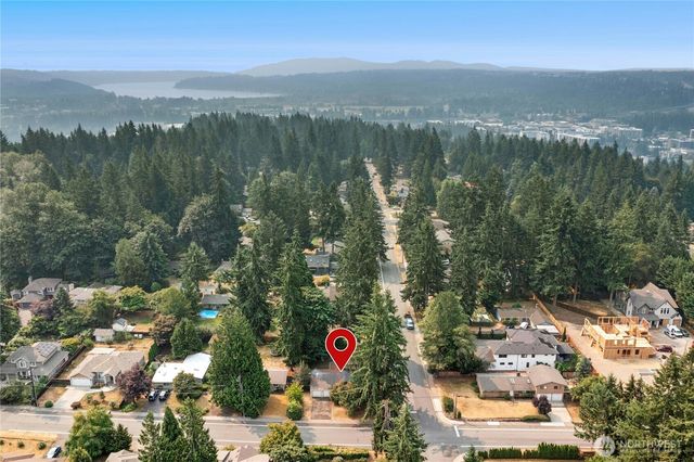 17103 NE 95th Street, Redmond, WA 98052