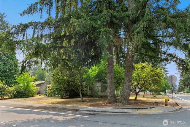 17103 NE 95th Street, Redmond, WA 98052