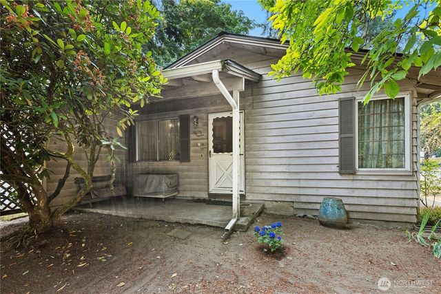 17103 NE 95th Street, Redmond, WA 98052