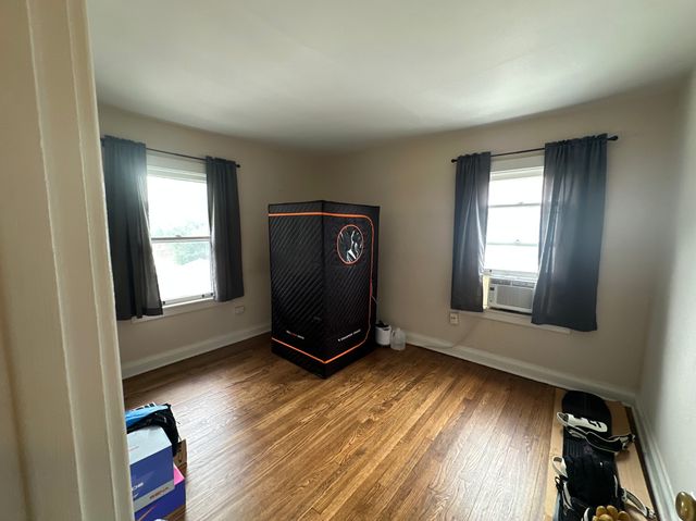 667 Homewood Avenue 2, Highland Park, IL 60035