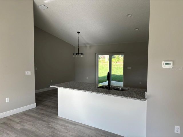 7962 N HALE ROAD, Dunnellon, FL 34434