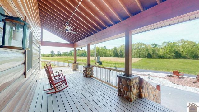 3210 Douglas Road, Murray, KY 42071