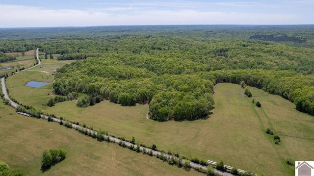 3210 Douglas Road, Murray, KY 42071