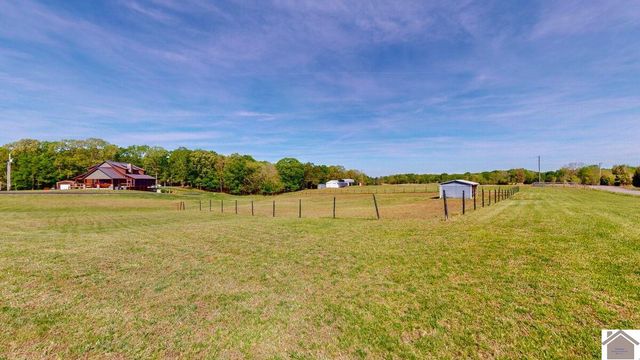 3210 Douglas Road, Murray, KY 42071