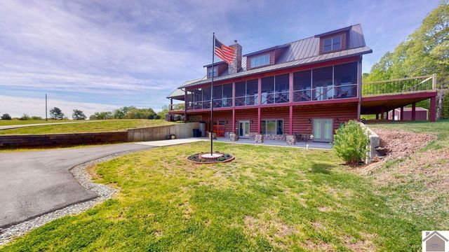 3210 Douglas Road, Murray, KY 42071