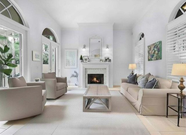 111 Bilboa Drive, Jupiter, FL 33458