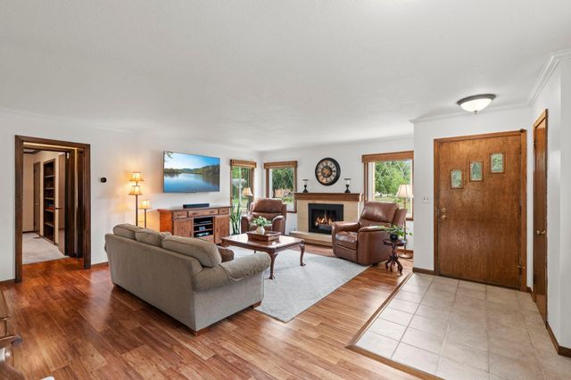 4102 Grimes Avenue S, Edina, MN 55416