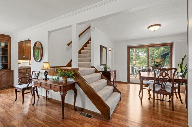4102 Grimes Avenue S, Edina, MN 55416