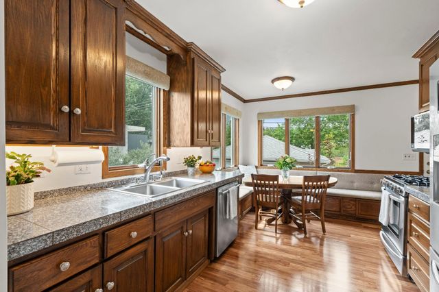 4102 Grimes Avenue S, Edina, MN 55416