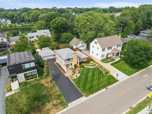 4102 Grimes Avenue S, Edina, MN 55416