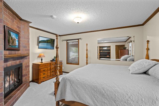 4102 Grimes Avenue S, Edina, MN 55416