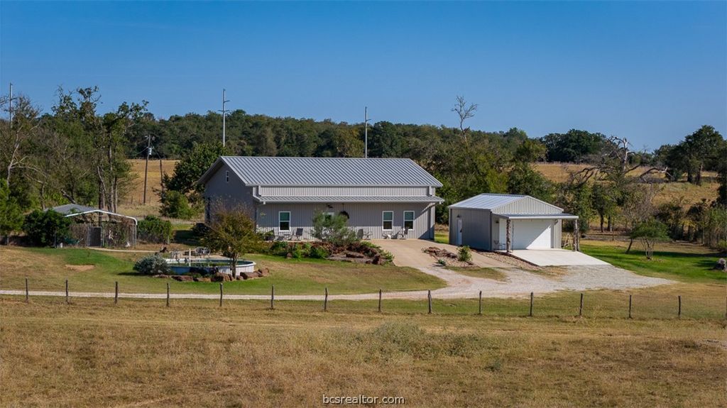 T-5, 11258 Providence Road, Calvert, TX 77837 — photo 2