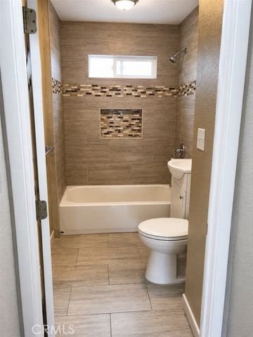 344 342 E 81st, Los Angeles, CA 90003