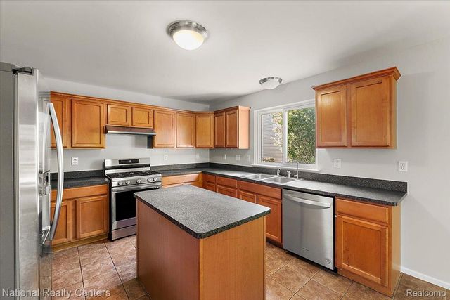 9780 David Lane, White Lake Charter Township, MI 48386