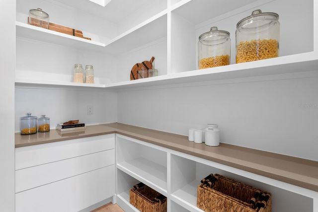 4305 W ZELAR STREET, Tampa, FL 33629