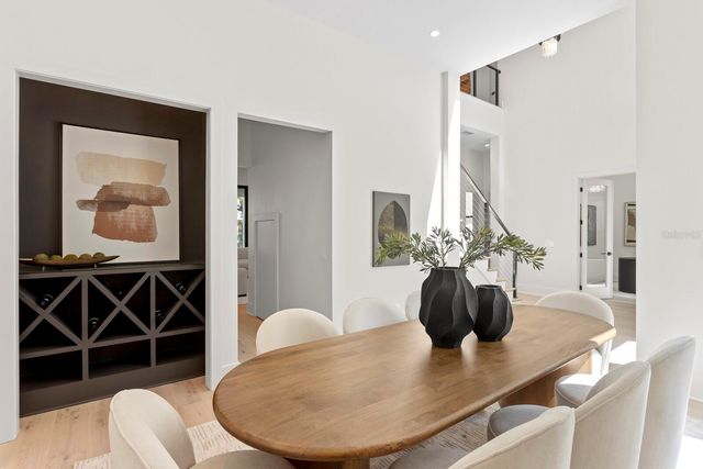 4305 W ZELAR STREET, Tampa, FL 33629