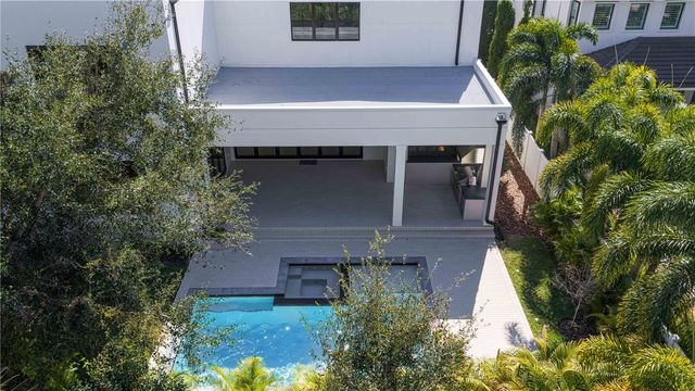 4305 W ZELAR STREET, Tampa, FL 33629