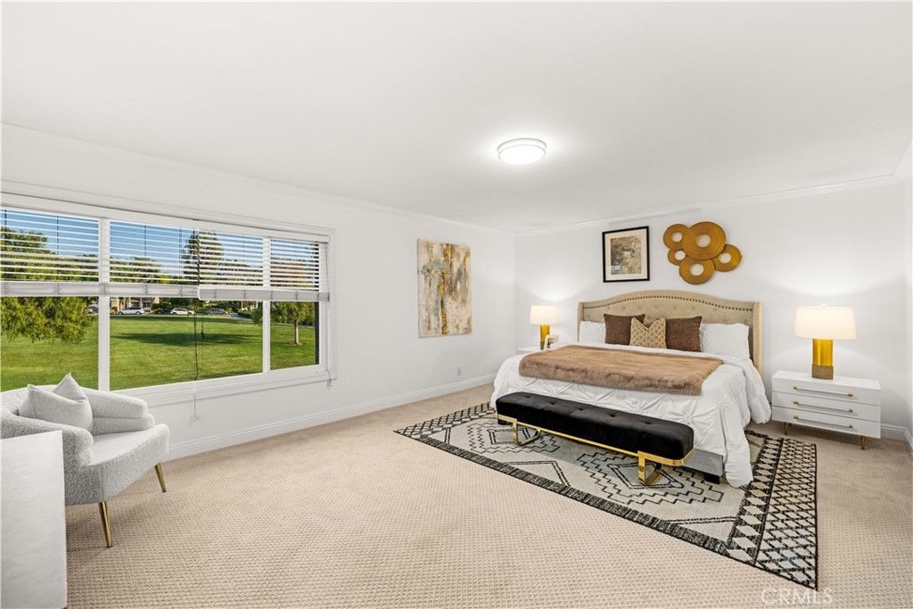 property-img