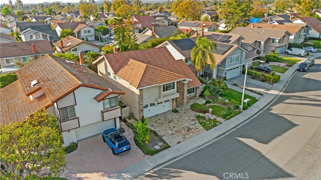 property-img