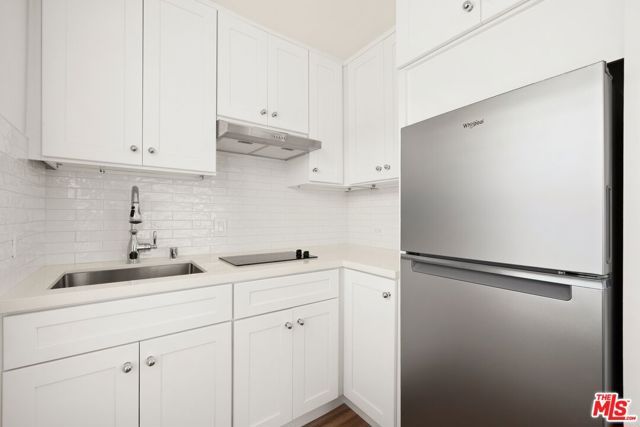 1511 Selby Avenue 1513, Los Angeles, CA 90024