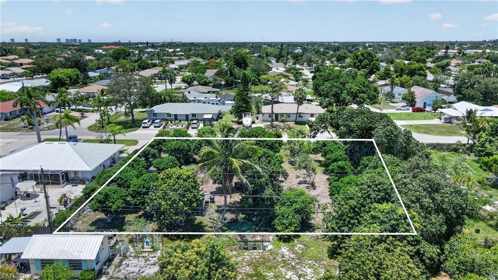 9160 Carolina ST, BONITA SPRINGS, FL 34135 — photo 3