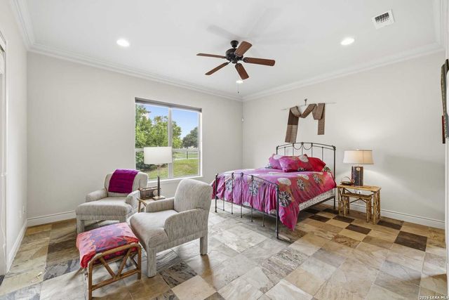 2796 Indian Wells, Kerrville, TX 78028