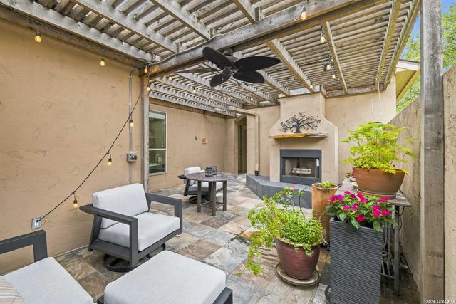 2796 Indian Wells, Kerrville, TX 78028