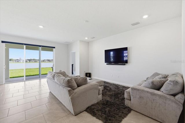 1413 TROPICAL OASIS AVENUE, Plant City, FL 33565