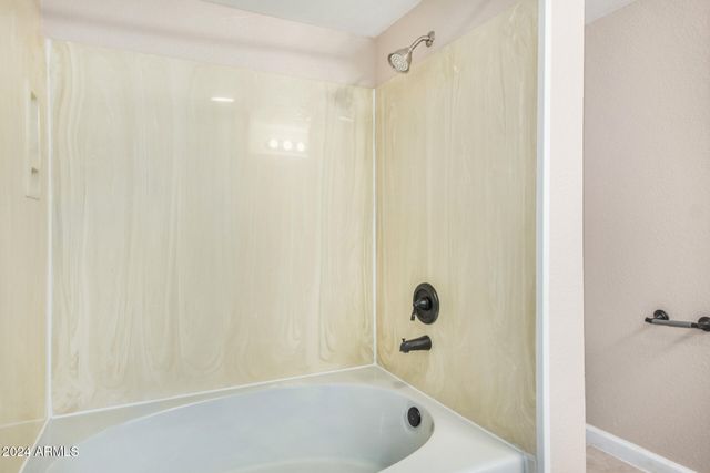 1340 N RECKER Road 256, Mesa, AZ 85205