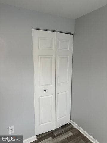 5363 KING ARTHUR, Baltimore, MD 21237