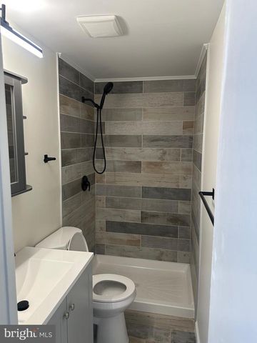 5363 KING ARTHUR, Baltimore, MD 21237