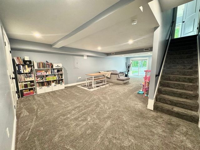 11 Millies Way 11, Sterling, MA 01564