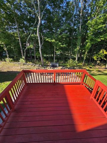 11 Millies Way 11, Sterling, MA 01564