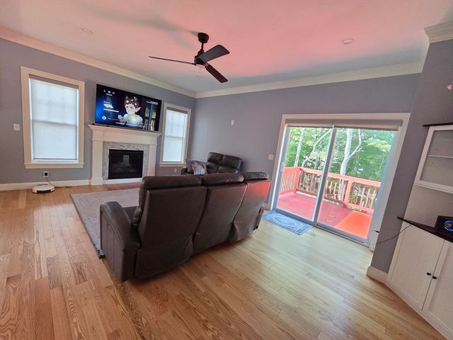 11 Millies Way 11, Sterling, MA 01564