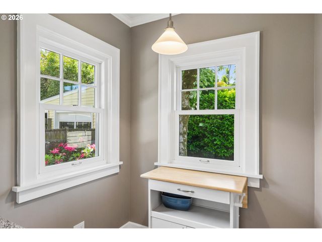 7703 Se 32nd Ave, Portland, OR 97202