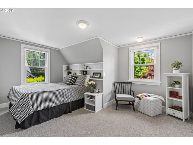7703 Se 32nd Ave, Portland, OR 97202
