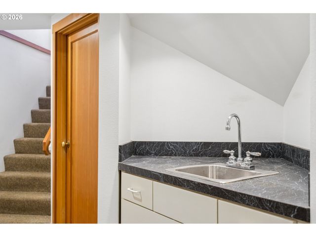 7703 Se 32nd Ave, Portland, OR 97202
