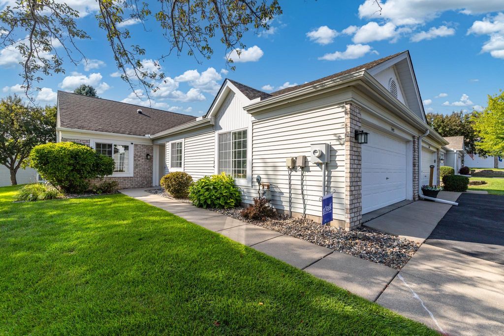 7490 Hinton Park Avenue S, Cottage Grove, MN 55016 — photo 2