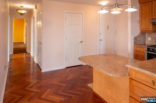 555 North Avenue 20F, Fort Lee, NJ 07024