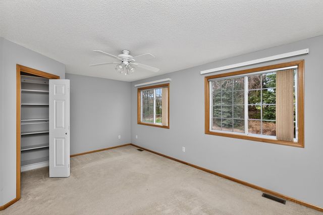 6855 Woodland Avenue 912, West Des Moines, IA 50266