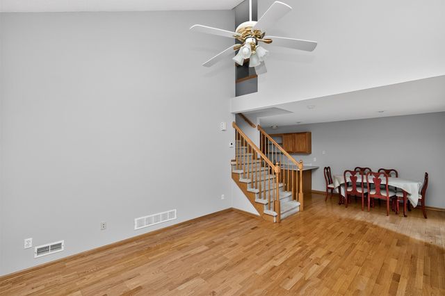 6855 Woodland Avenue 912, West Des Moines, IA 50266