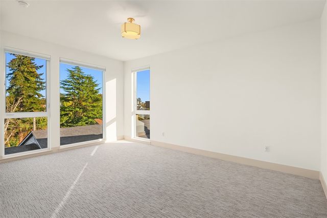 3003 S Dakota Street, Seattle, WA 98108