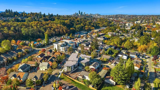 3003 S Dakota Street, Seattle, WA 98108