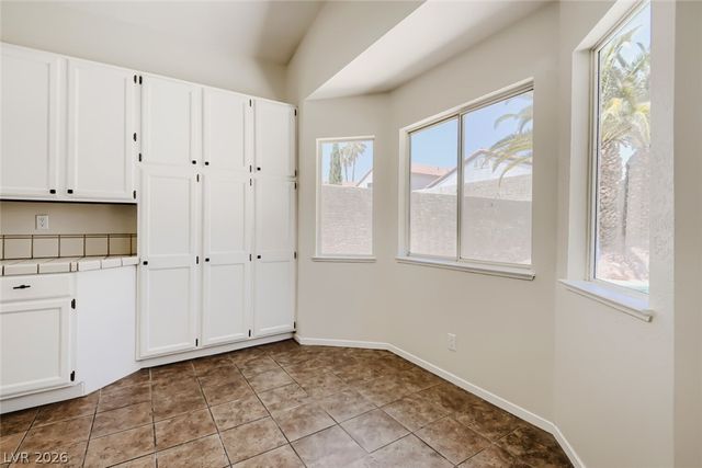 9404 Shipboard Court, Las Vegas, NV 89117